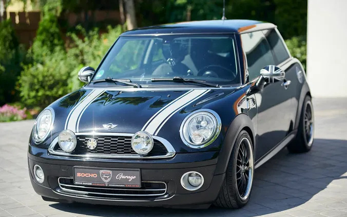 mini MINI ONE cena 16900 przebieg: 228000, rok produkcji 2009 z Płock